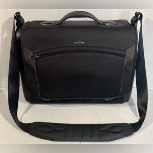 Tumi T3 Apex 6501D Travel Tote Shoulder Messenger Bag Adjustable Briefcase